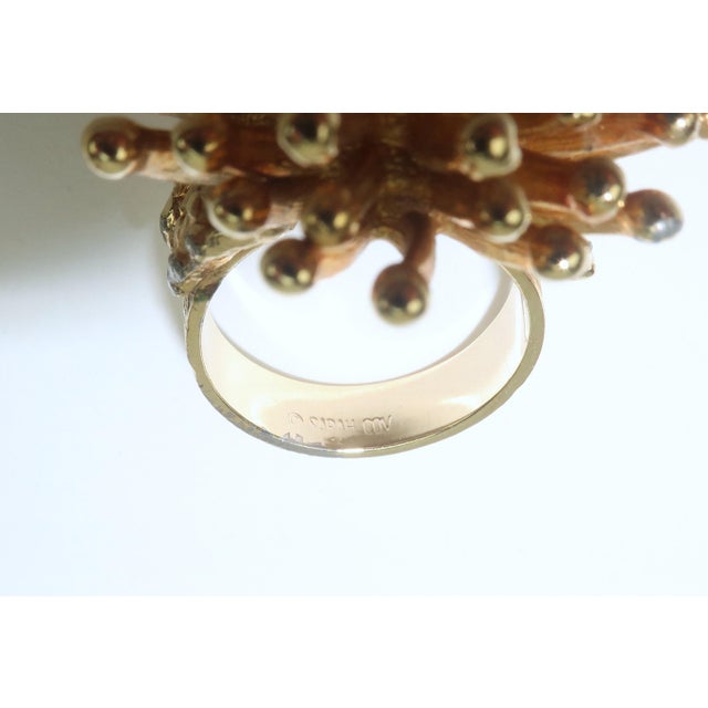 Gold Sarah Coventry Starburst Gold Tone Cocktail Ring For Sale - Image 8 of 10
