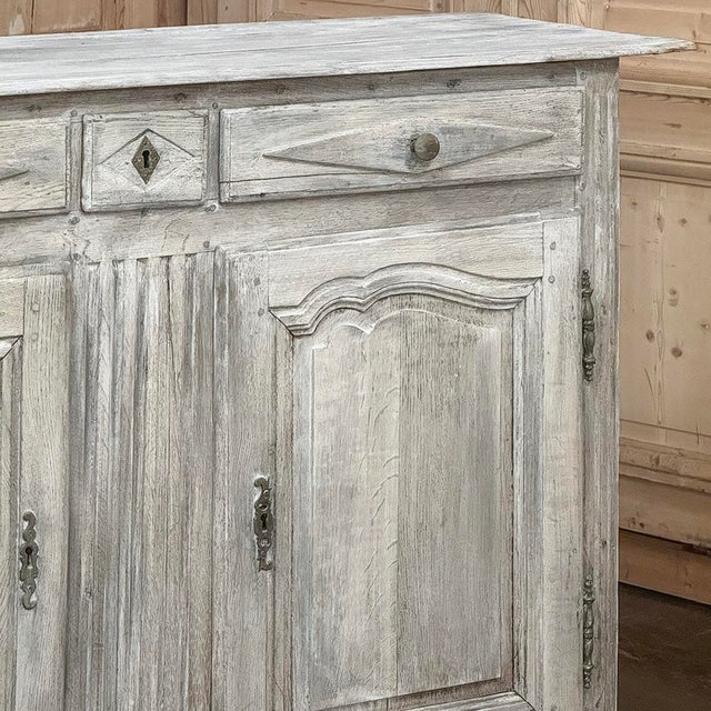 Greige 18th Century Directoire Period Country French Whitewashed Buffet For Sale - Image 8 of 12