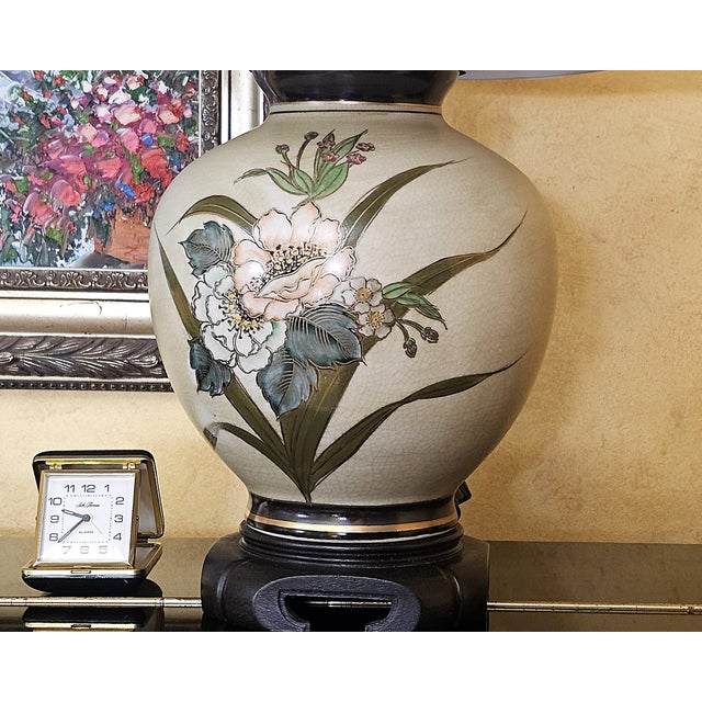 Late 20th Century Vintage Heyward House Chinoiserie Floral Ceramic Ginger Jar Table Lamp For Sale - Image 5 of 18