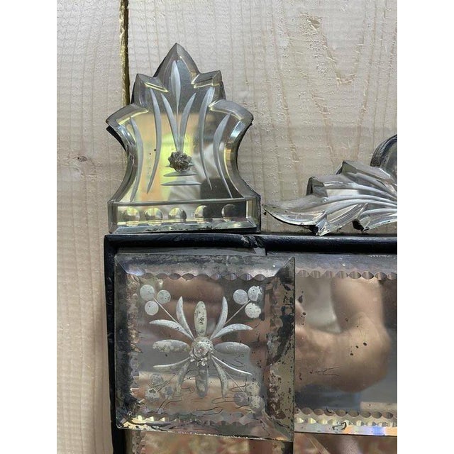 Artist: None Period: 19th century Style: Art Nouveau Condition: Good condition Material: Glass Length: 75Width: 5Diameter:...