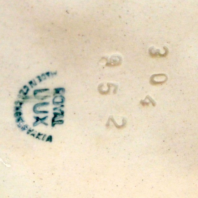 Mid-Century Royal Dux Sporting Dogs Porcelain Figurine - Pointer & Setter For Sale In Jacksonville, FL - Image 6 of 6