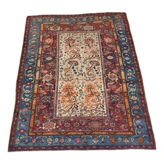 Mahal Rug with Floral Motif Exhibition Collection For Sale