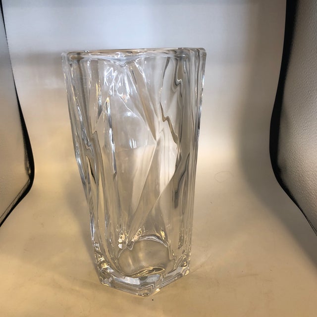 Amazing vase in a geometric cubist style that shows fragments in the design. So simple and elegant but with a modern edge.