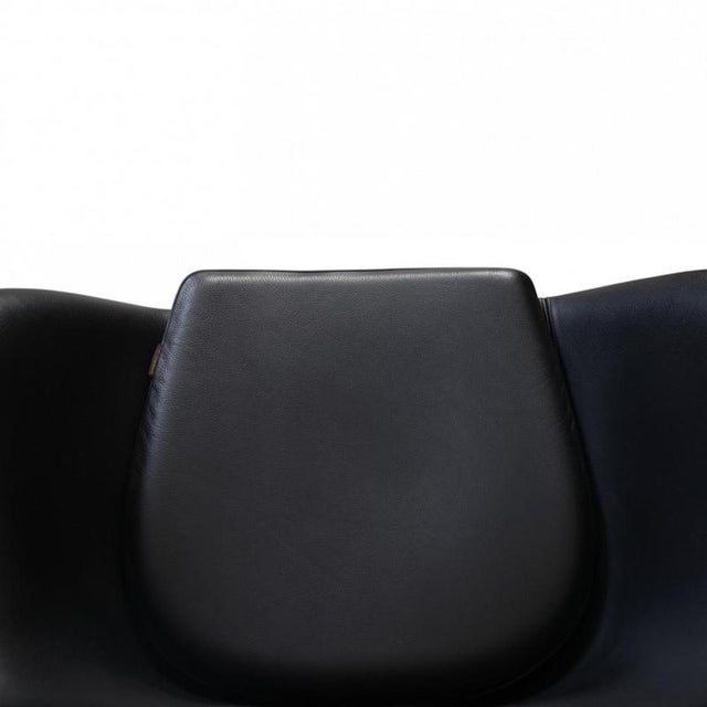 Egg Chair in Black Aura Leather by Arne Jacobsen, 2012 For Sale - Image 6 of 18
