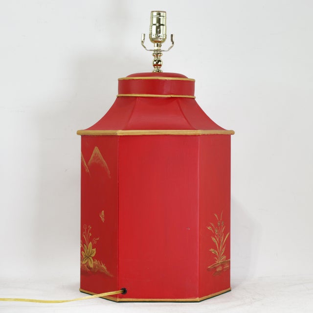 Vintage Red Chinoiserie Hand-Painted Hexagon Tea Caddy Table Lamps - a Pair For Sale - Image 4 of 11
