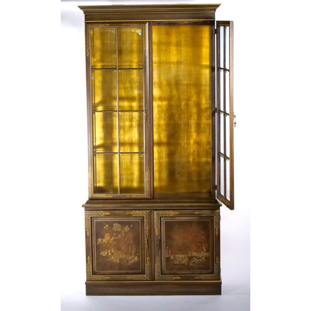 Wood English Hand Painted / Decorated Wood Chinoiserie Display Cabinet For Sale - Image 7 of 13