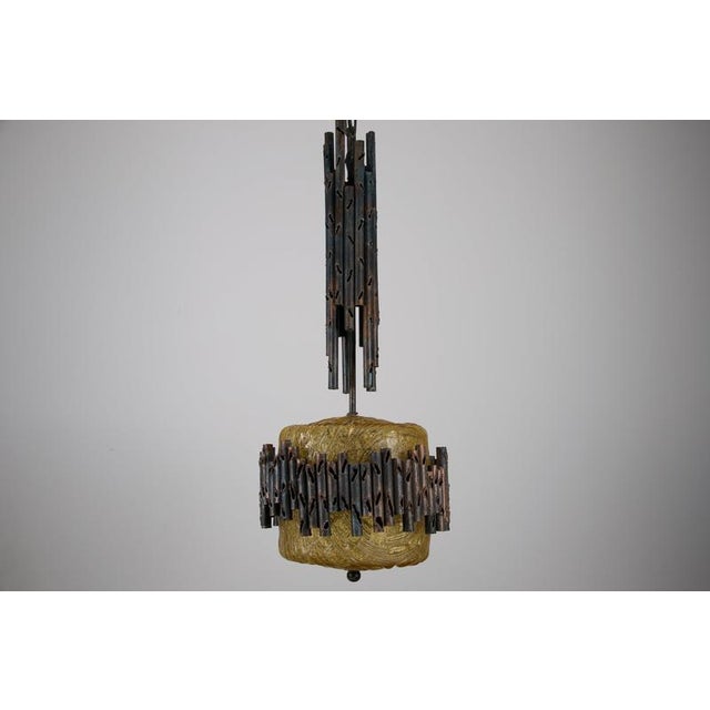 Gold Brutalist Metal and Textured Amber Glass Pendant Lamp, Germany, 1970s For Sale - Image 8 of 12
