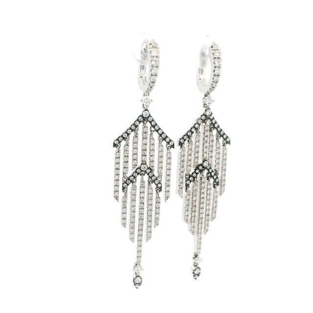 Silver Casato Gioielli Italian 18k White Gold Diamond Art Deco Revival Chandelier Earrings, Pair For Sale - Image 8 of 13