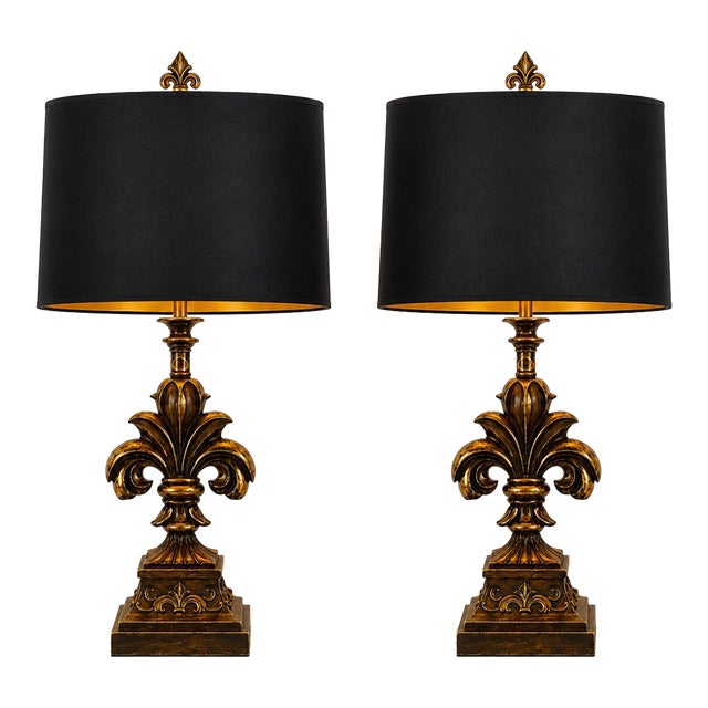 Late 20th Century Pair of Gilded Fleur-De-Lis Table Lamps With Black & Gold Drum Shades For Sale