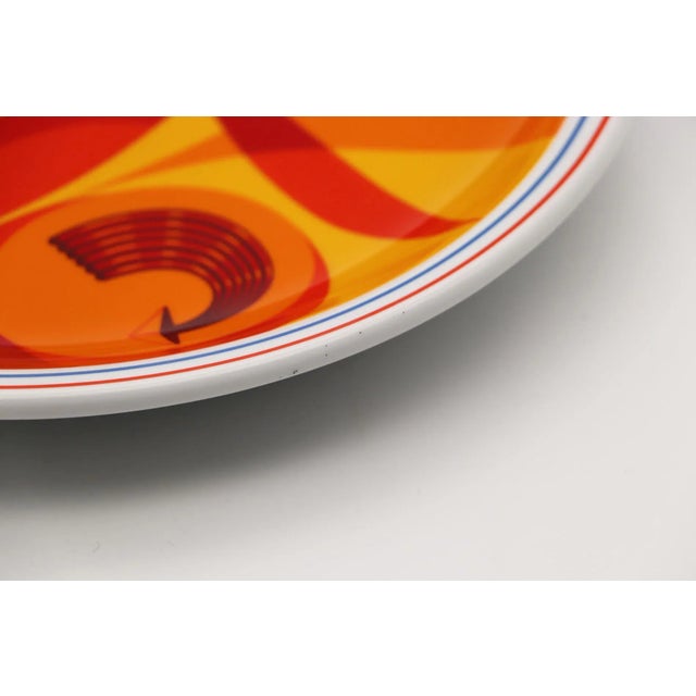 Modern 1970s Portuguese Modernist Porcelain Wall Plate, Vista Alegre, Portugal For Sale - Image 3 of 11