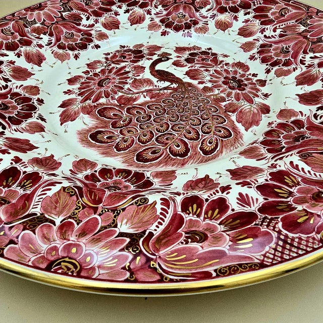 20th Century Delft Red Regina Wall Plate with Peacock Motif and Gold Decoration, Holland, 1950s For Sale - Image 15 of 17