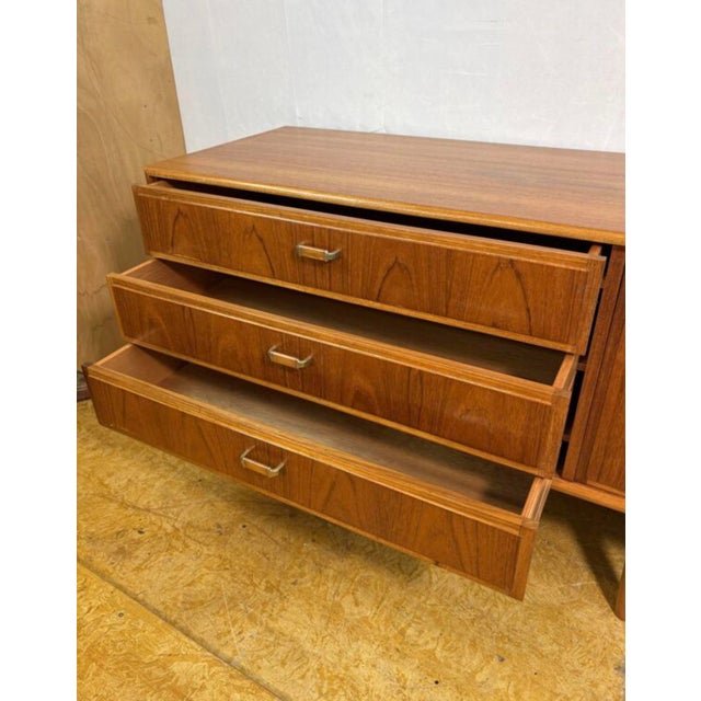 Vintage Teak Sideboard from Turnidge of London, 1960 For Sale - Image 4 of 12