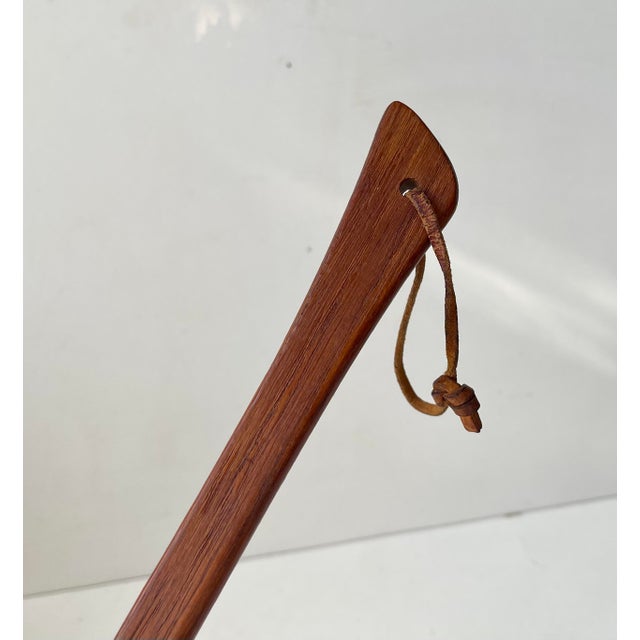 Mid-Century Danish Teak Shoehorn and Rat Brush, 1970s, Set of 2 For Sale - Image 3 of 9
