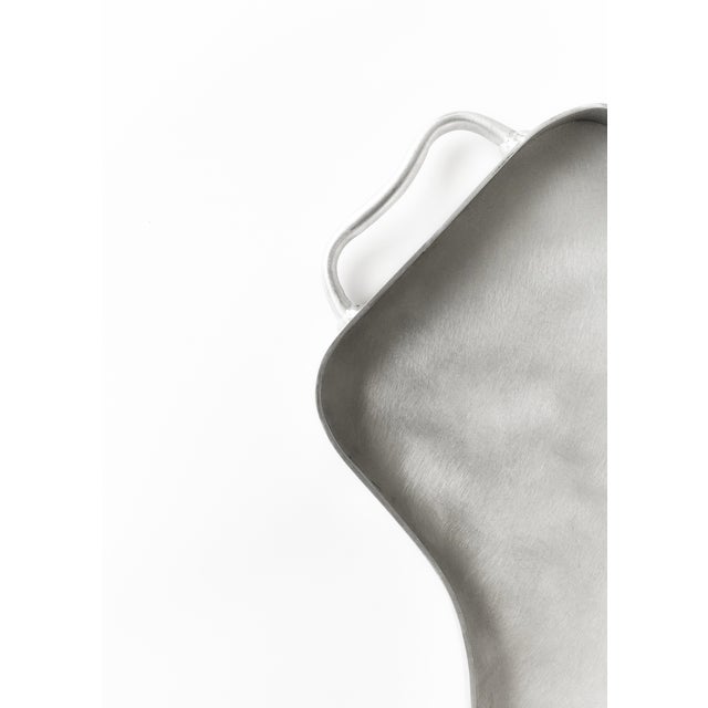 Perfect for presenting, serving or displaying. Our trays are a fun yet elegant way to de- fine the area it’s placed....