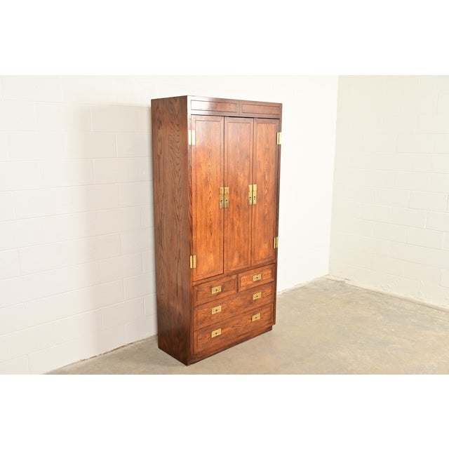 Henredon Henredon Mid-Century Modern Campaign Oak Armoire Dresser or Gentleman's Chest, Circa 1970s For Sale - Image 4 of 14