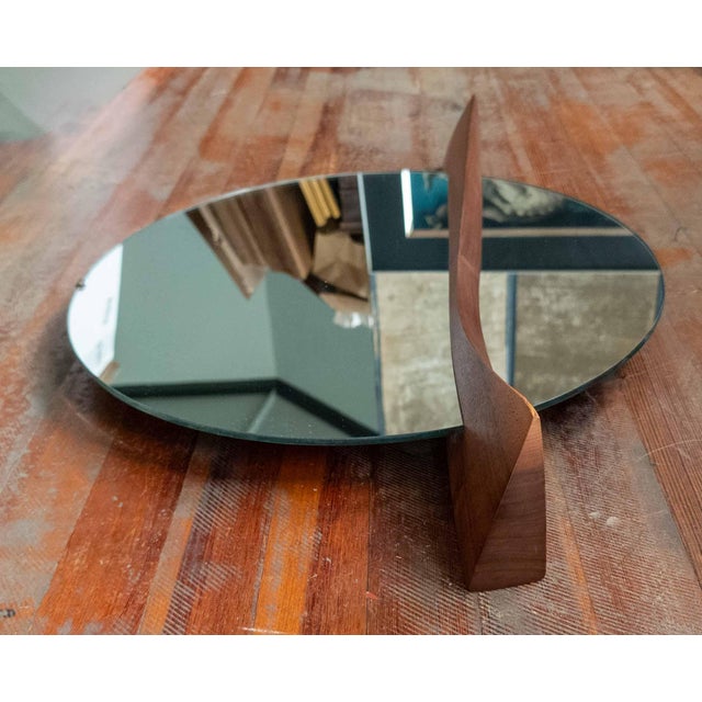 Mid-Century Modern Round Mirror With Sculptural Carved Walnut Accent For Sale In New York - Image 6 of 17