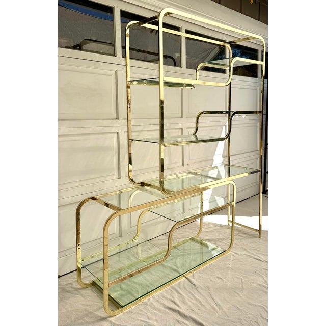 Postmodern Postmodern Sculptural Brass Étagère With Glass Shelves, Milo Baughman Style For Sale - Image 3 of 11
