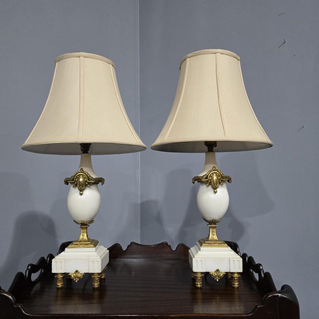 White Marble Table Lamps, Set of 2 For Sale - Image 6 of 6