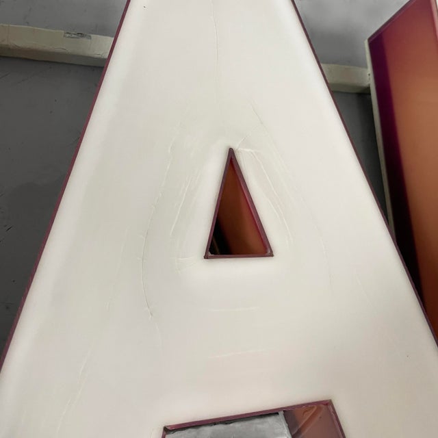 German Modern Lufthansa Sign in White Arylic Glass, 1970s For Sale - Image 15 of 18