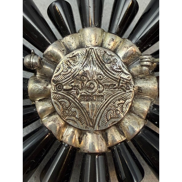 Stephen Dweck Onyx and Sterling Brooch For Sale - Image 4 of 4