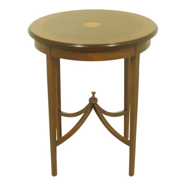 Federal Style Inlaid Mahogany Round Occasional Table For Sale