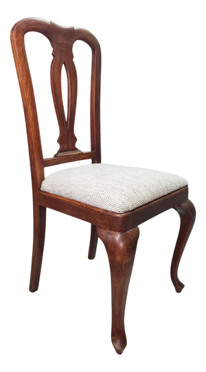 Queen Anne Chairs in Mahogany, Set of 6