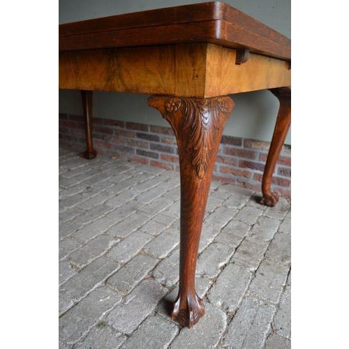 Extendable Table in Walnut with Oak Inlay For Sale - Image 3 of 9