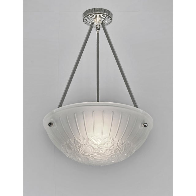 Hettier et Vincent Verreries des Hanots A rare French art deco pendant light by Hettier & Vincent in nickel plated bronze...