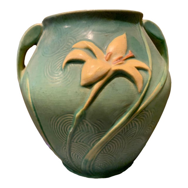 Roseville Zephyr Lily Green Urn For Sale