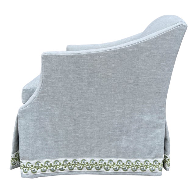 Lee Industries Performance Traditional Swivel Chair For Sale - Image 9 of 11