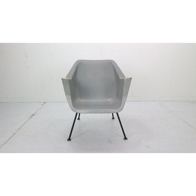 416 Fiberglass Shell Chair attributed to Wim Rietveld & Andre Cordemeyer for Gispen, 1957 For Sale - Image 3 of 18