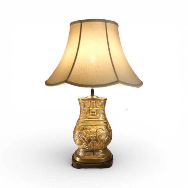 Archaistic Brass Chinese Hu Vessel Urn Table Lamp For Sale - Image 9 of 14