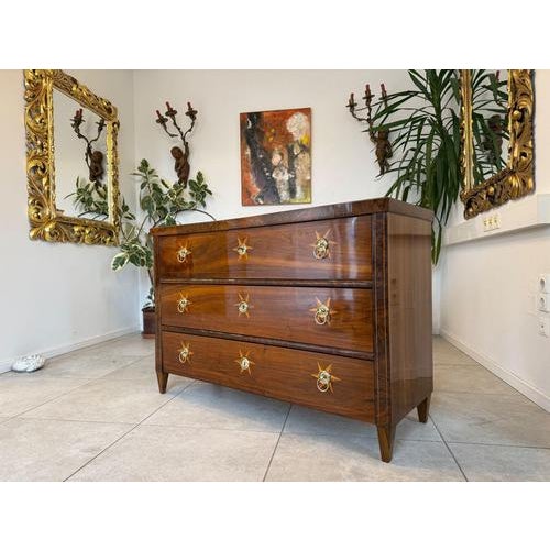 Antique Biedermeier Chest of Drawers in Walnut For Sale - Image 12 of 18