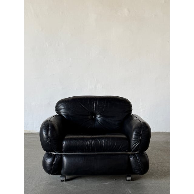1970 Kurt Hvitsjö “Hannibal” Black Leather Armchair for Isku, Finland – Original Leather A rare and iconic “Hannibal”...