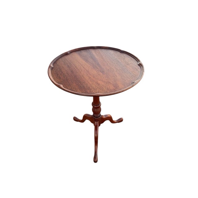 1940s Walnut Pie Crust Side Table Georgian Style Tripod Pedestal For Sale - Image 9 of 18