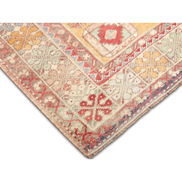 Traditional 1960s Turkish Oushak Rug For Sale - Image 3 of 5