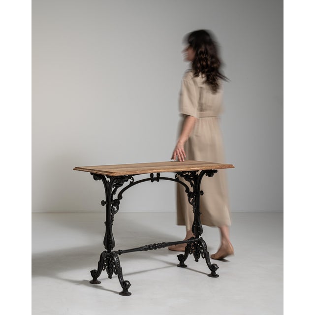 Victorian Cast Iron Bistro Table, Antique, United Kingdom, Circa 1900 For Sale - Image 12 of 18