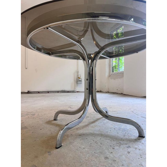 Round Dining Table in Tinted Glass and Chrome For Sale - Image 4 of 11