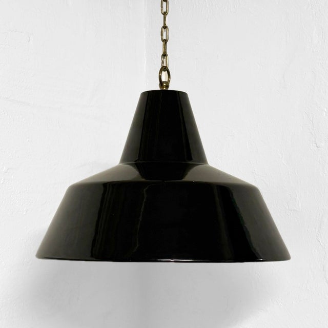 Early industrial pendant lamp ’Arbejdspendel’, developed in the 1940s by renowned Danish lighting manufacturer Louis...