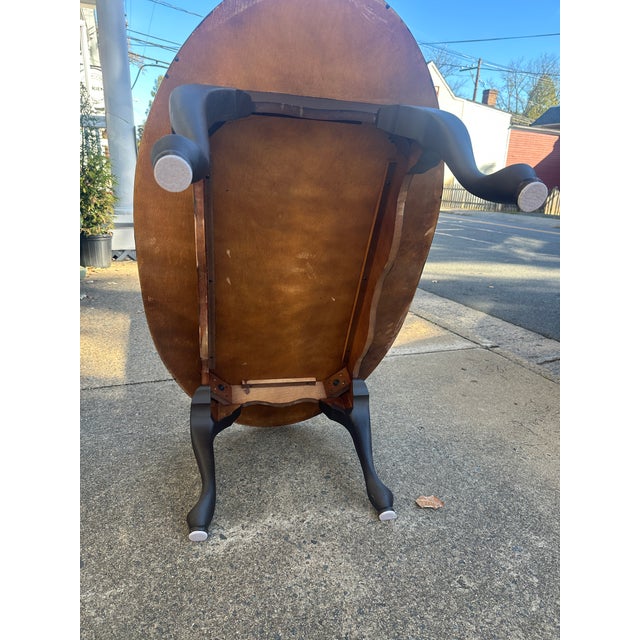 Patriotic Horse Coffee Table, Oval, Queen Anne Legs For Sale - Image 9 of 10