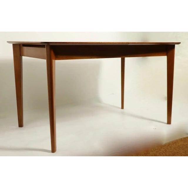 Mid Century Dining Table by Gimson and Slater For Sale In New York - Image 6 of 12