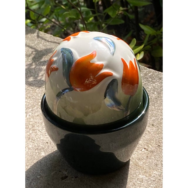 Modern Vintage 1990's Arabia Finland Desiger Heljä Liukko-Sundström Ikikukka - ”Flower of Infinity” Ceramic Orange Kellokukka / Campanula Flower For Sale - Image 3 of 7