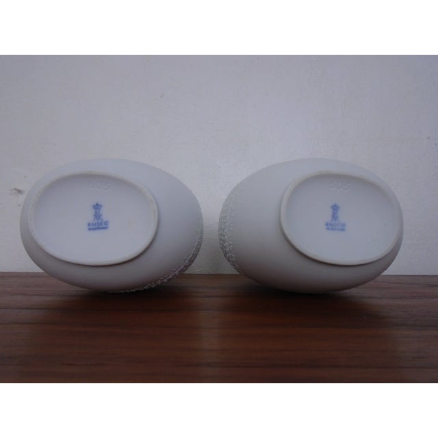 Mid-Century Op Art Vases by M.frey for Kaiser, Germany, 1960s, Set of 2 For Sale - Image 13 of 14