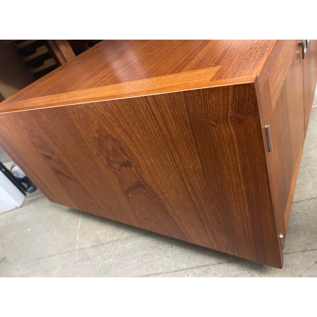 1960s Gorgeous Danish Modern Teak Coffee Table on Casters For Sale - Image 10 of 12