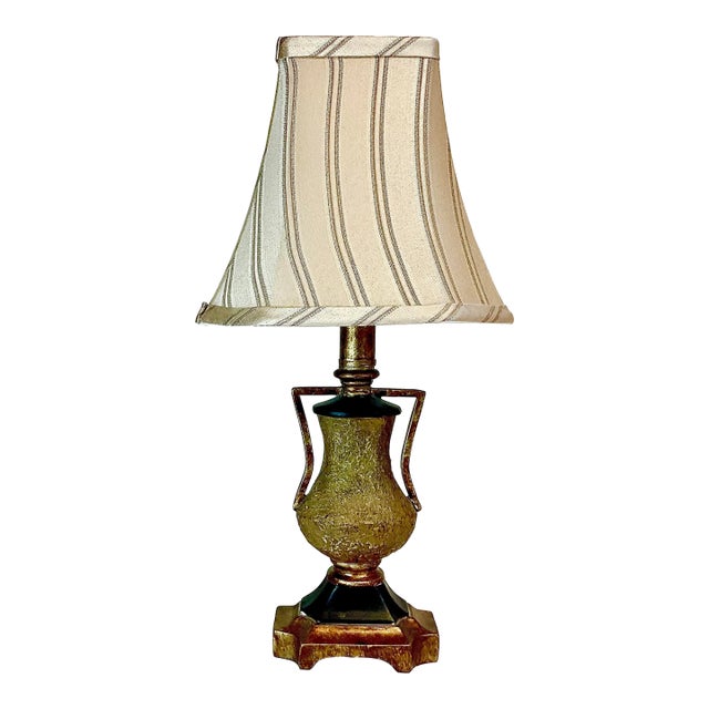 Vintage Neoclassical Petite Urn Style Table Lamp For Sale