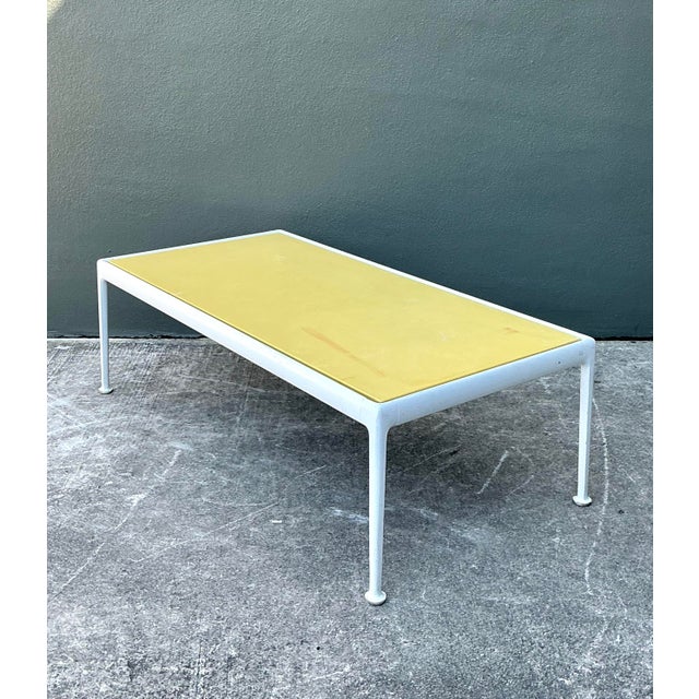 Vintage MCM Richard Schultz for Knoll 1966 Coffee Table For Sale - Image 11 of 12