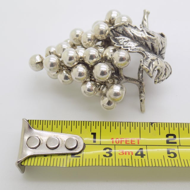 Vintage Italian Silver 800 Bunch of Grapes Figurine, 1980s For Sale - Image 11 of 12