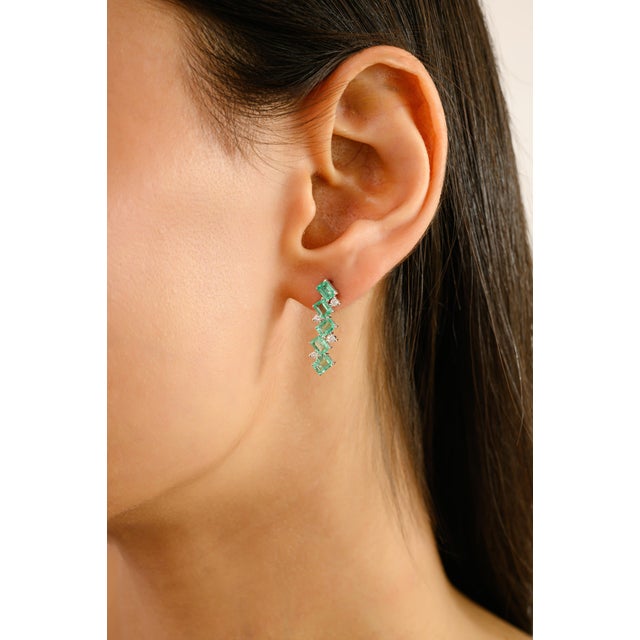 Modern 14k Gold Statement Drop Earrings Studded With Emeralds & Diamonds- A Pair For Sale - Image 3 of 10