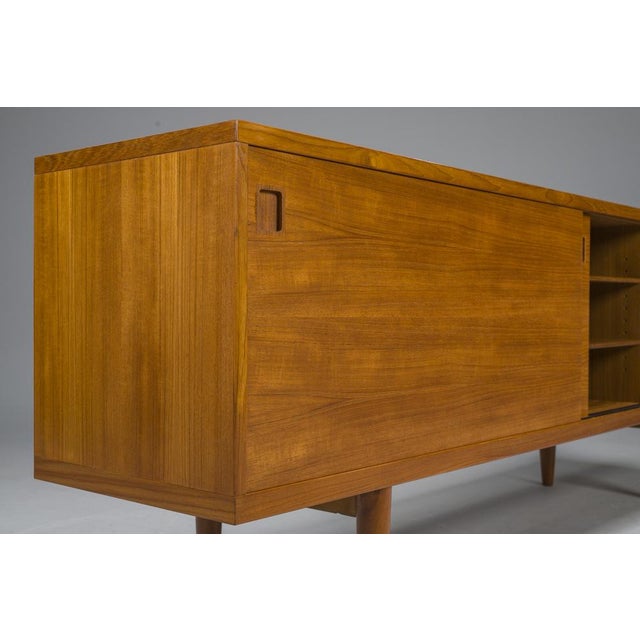 Vintage Model No. 20 Sideboard by Niels O. Møller for J.L. Møllers, 1960s For Sale - Image 10 of 18