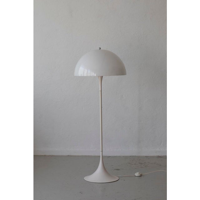 1960s Panthella Floor Lamp by Verner Panton for Louis Poulsen, 1960s For Sale - Image 5 of 5